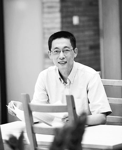 歷屆河南清華學(xué)子寄語：有夢想，就不要懷疑努力的方向！